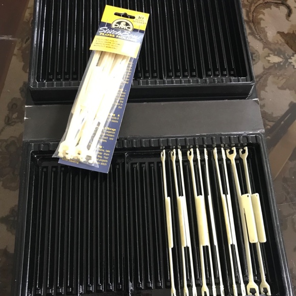 SStitch Bow. A DMC floss organizing & storage system. - Picture 2 of 4